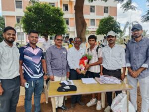 पानोडीच्या सरदार थोरात विद्यालयाच्या विद्यार्थ्यांची तालुकास्तरीय मैदानी क्रीडा स्पर्धेत चमकदार कामगिरी