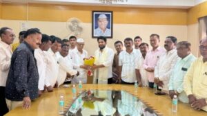 अकोले शहरात डॉ. सुजयदादा विखे पाटील यांचे उत्साहात स्वागत!